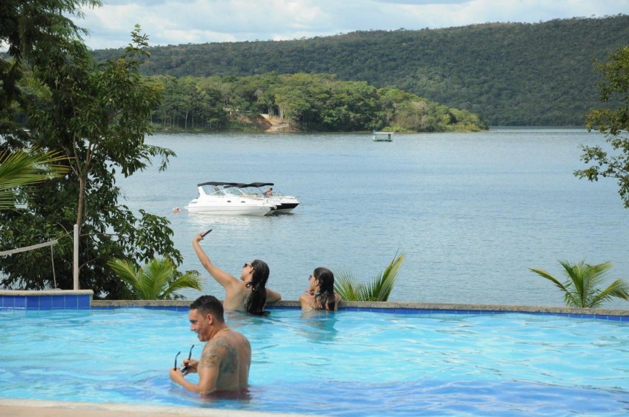 Aldeia Do Lago: Lakeside Apartment with Modern Kitchen and Pool Access Caldas Novas Exterior photo
